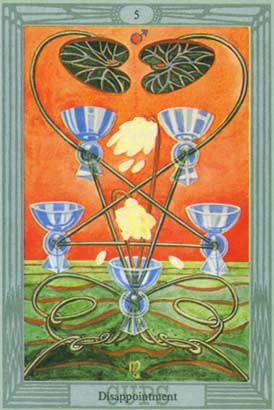 Decepo, o Cinco de Copas no Thoth Tarot de Crowley-Harris